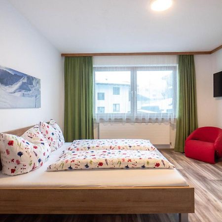 Ferienhaus Krismer Fügen Exteriör bild
