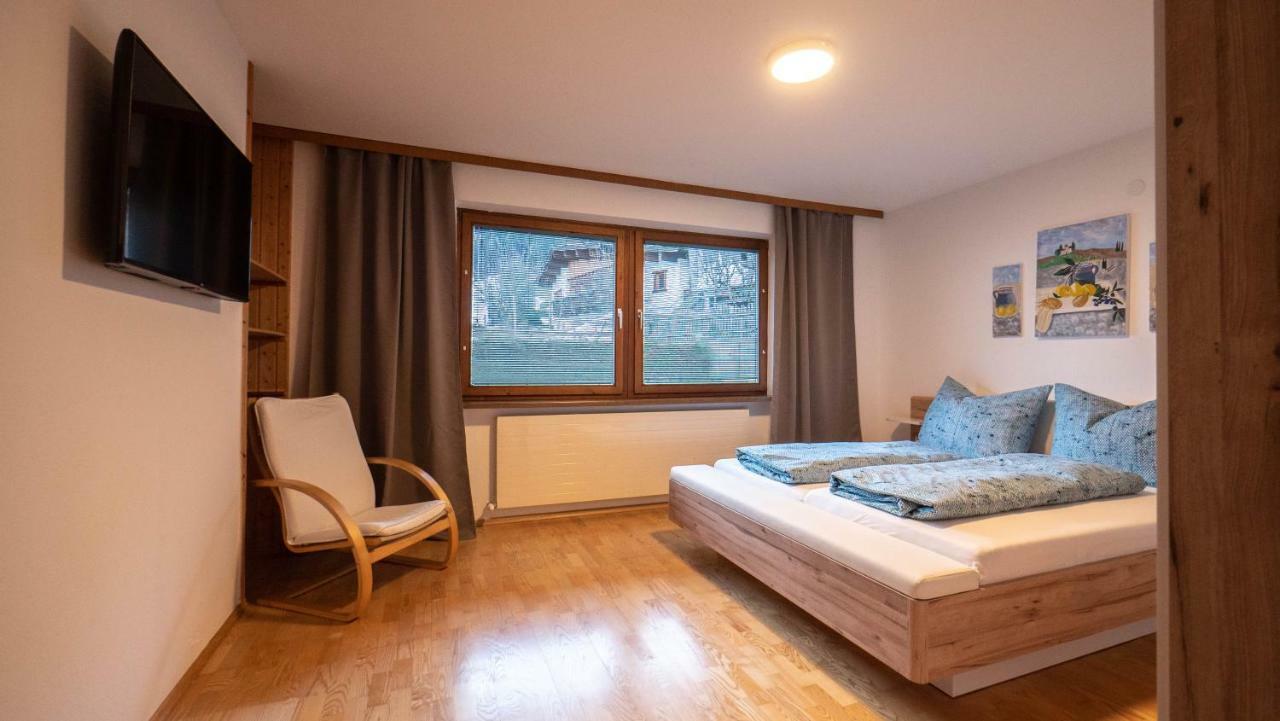 Ferienhaus Krismer Fügen Exteriör bild